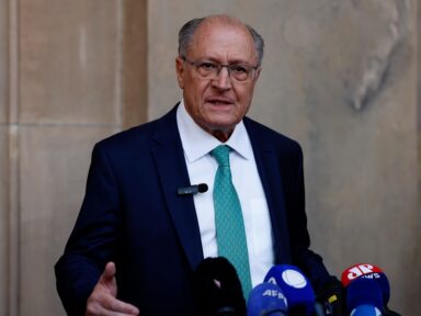 “Ninguém está acima da lei. A última palavra é do Judiciário”, diz Alckmin sobre o PL da “anistia” aos golpistas