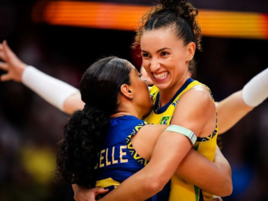 Brasil vence a França nas quartas de final e encara a Itália no Mundial de Vôlei Feminino