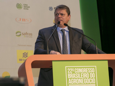 Tarcísio oficializa grilagem e entrega 2,5% do território de São Paulo a fazendeiros