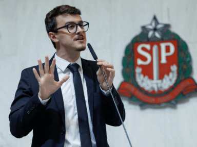 Deputado critica falha de Tarcísio na proteção ao delegado Ruy Ferraz e denuncia infiltração do PCC