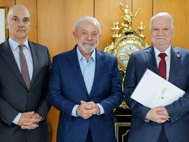 Anistiar golpistas é uma afronta ao STF, concordam Lula, Fachin e Moraes