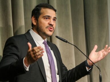 Regime fascista dos EUA agride advocacia e juízes brasileiros