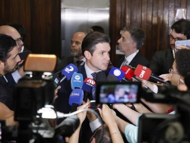 Motta rebate Paulinho e diz que votação do IR não tem vinculação com anistia