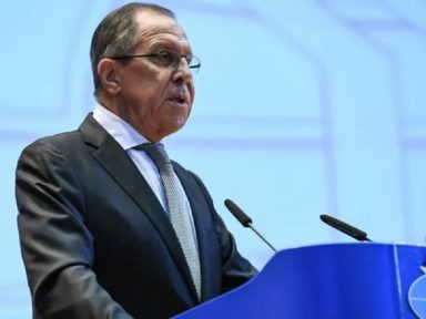 Lavrov aponta neutralidade de Kiev como essencial para sucesso de negociações com Ucrânia