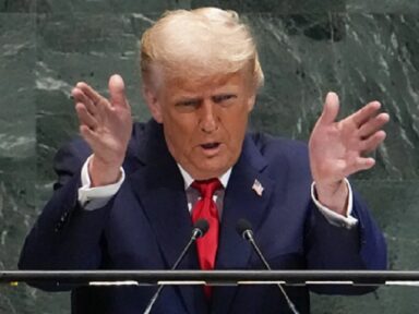 Trump escancara sua cumplicidade ao genocídio de Israel na ONU e defende o nefasto tarifaço