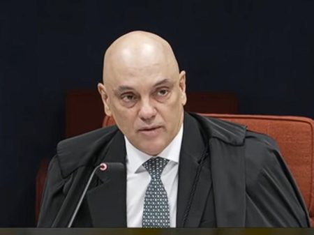 “A impunidade aos golpistas não pode ser opção do país”, diz Moraes ao abrir julgamento