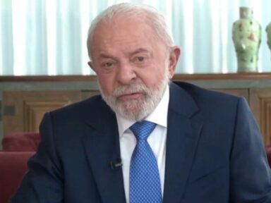 “Brasil não é uma republiqueta de banana”, diz Lula rebatendo ameaças de Trump